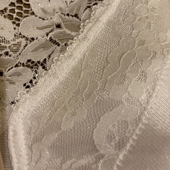 Almost U Wireless Camisole Bra Style 1200 40B 42B - Picture 4 of 12